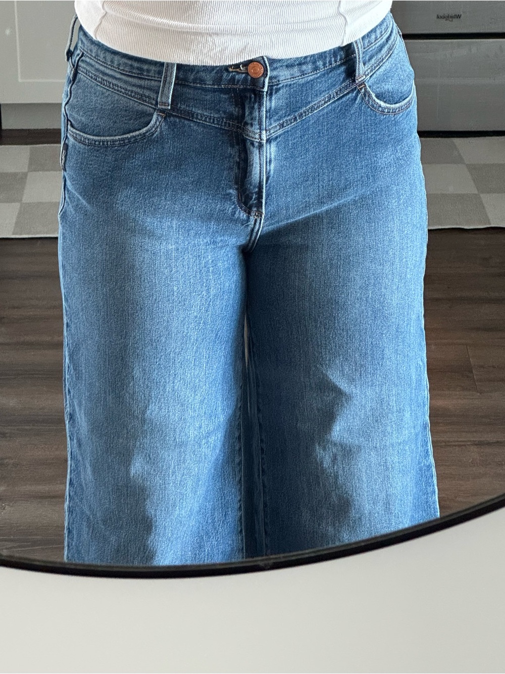 Silver Jeans - Highly Desirable High Rise Ultra Wide Leg Jeans